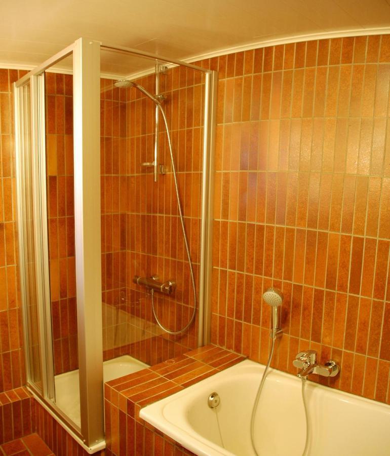 Ruhiges, gemütliches Ferienhaus mit großem Garten Waimes Exterior foto