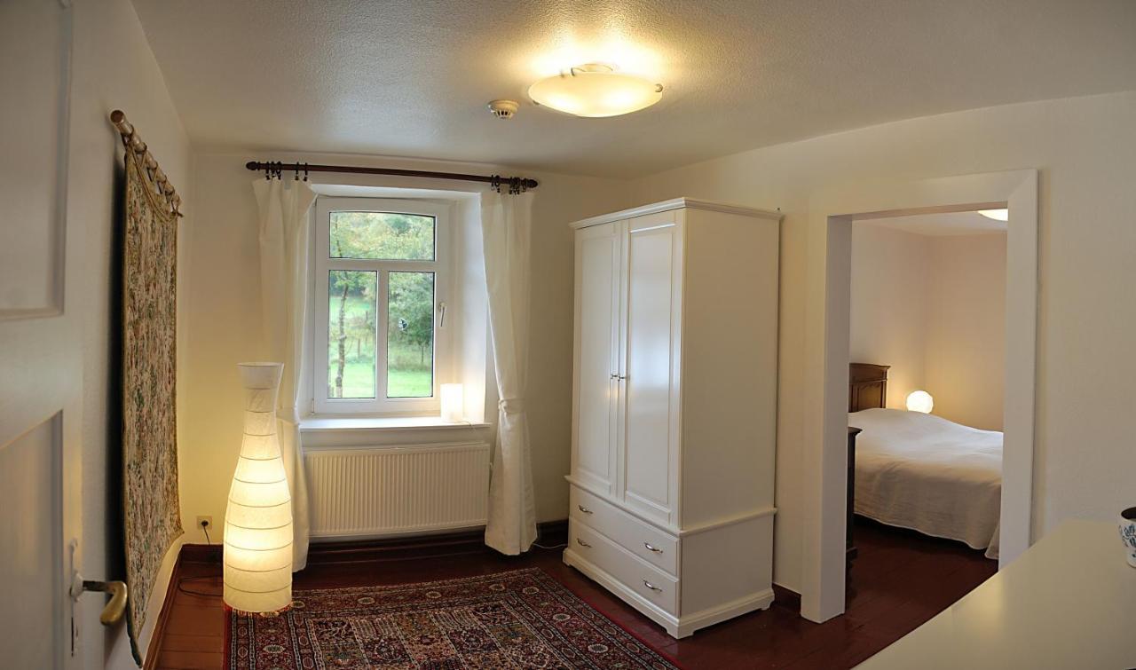 Ruhiges, gemütliches Ferienhaus mit großem Garten Waimes Exterior foto